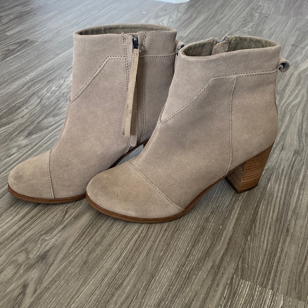 TOMS Tan Suede Ankle Boots